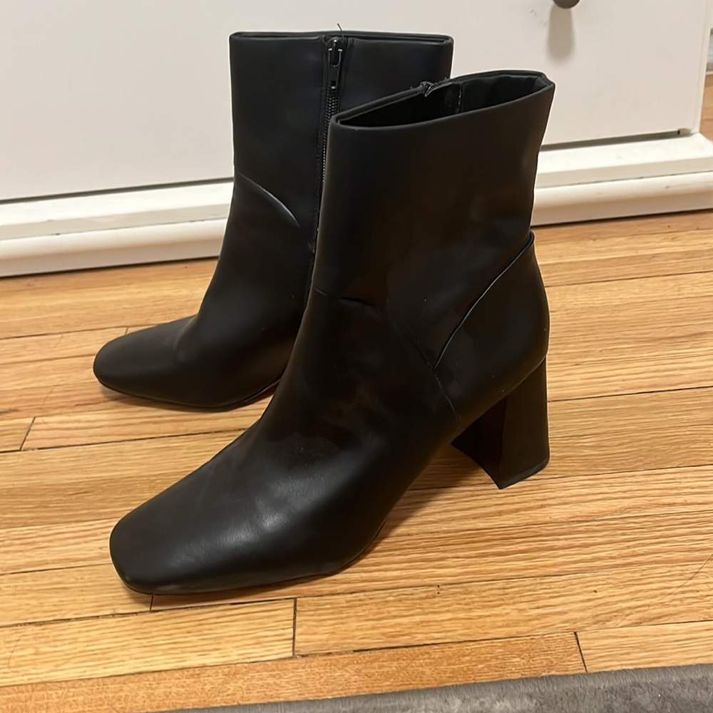 Nordstrom Rack black booties - Picture 3 of 4